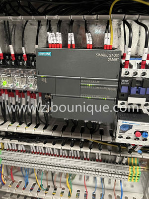 Máquinas de higiene pessoal Estação automática de limpeza de sola para controlo óptimo da higiene